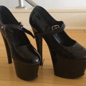 Pleaser’s Mary Jane patent leather heels.